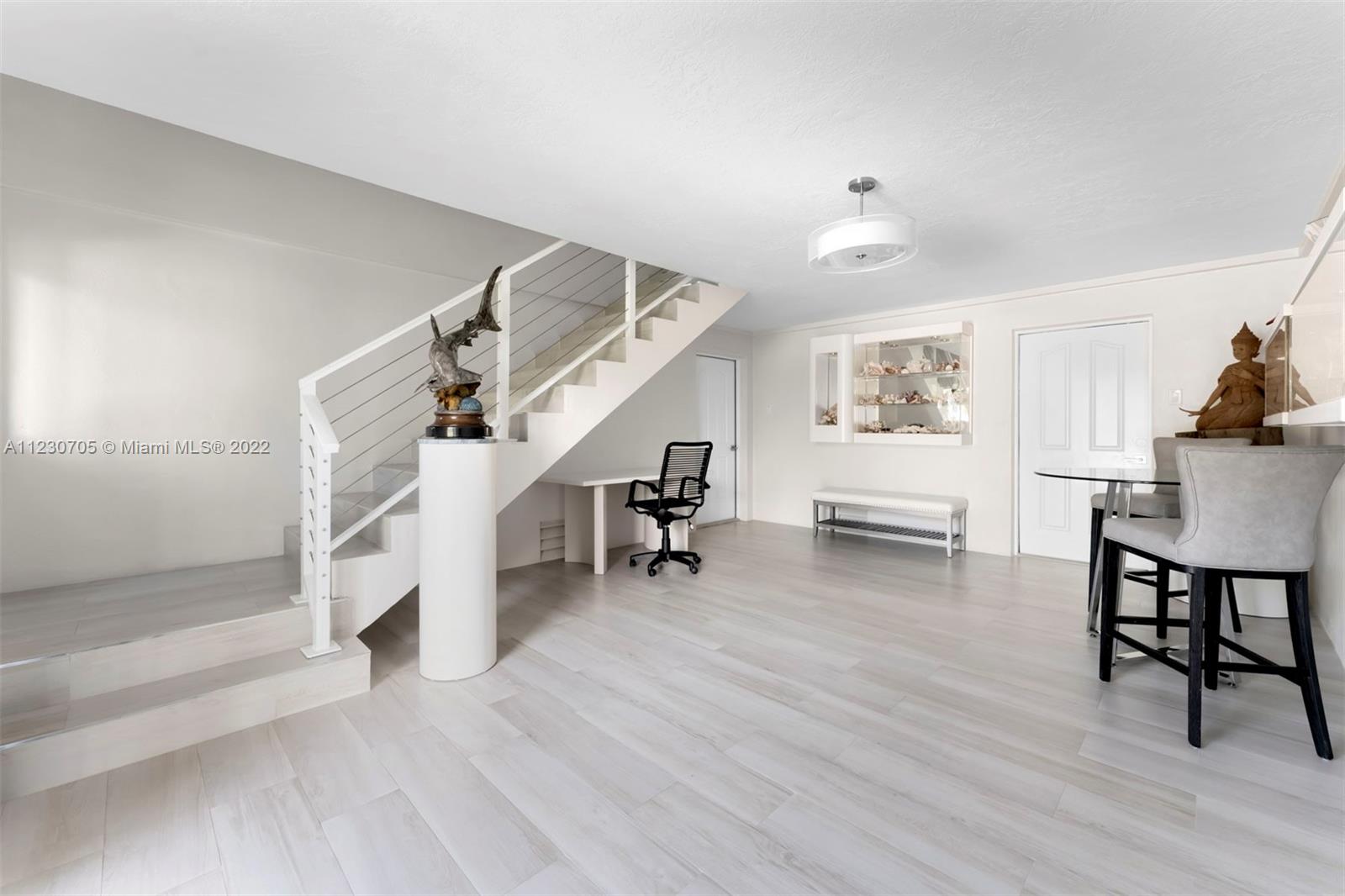 PLANTATION POINT - Residential