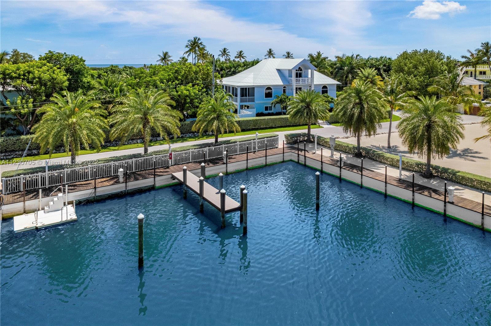 PLANTATION POINT - Residential