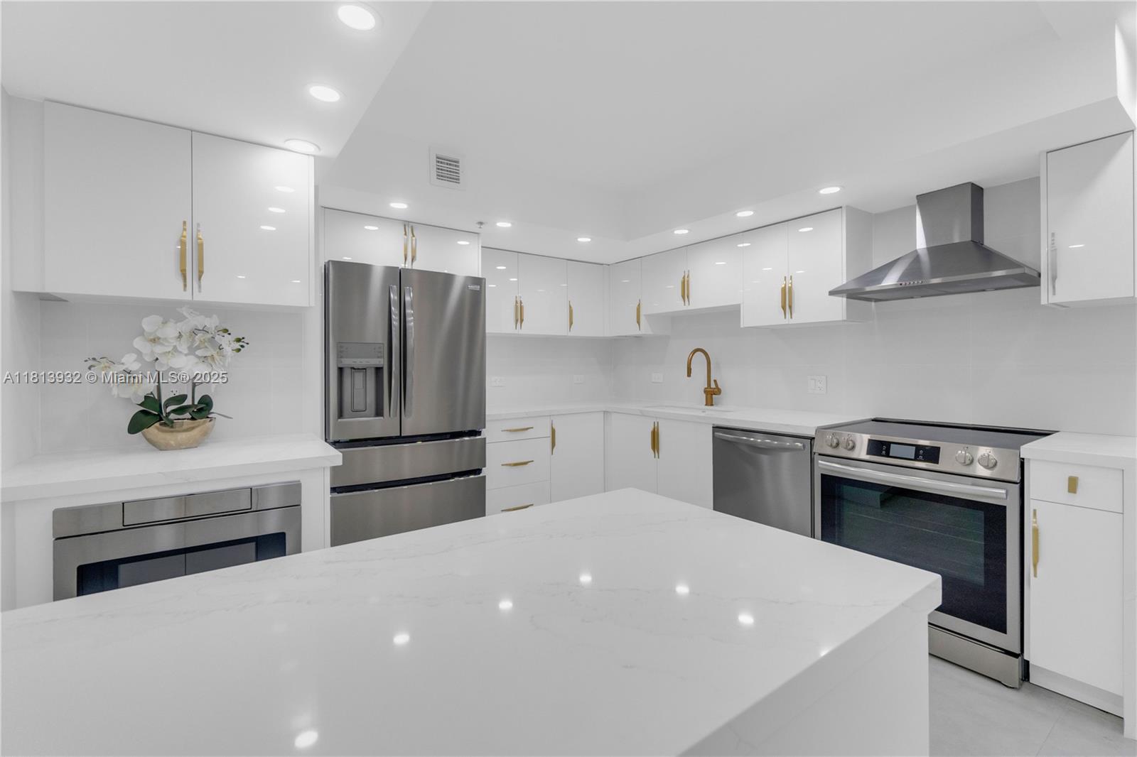 **UNIQUE OPPORTUNITY TO OWN A RENOVATED LUXURIOUS OCEANFRONT RESIDENCE * THIS BRIGHT AND SPACIOUS TWO BEDROOMS AND 2 FULL BATHS HAS SPECTACULAR OPEN KITCHEN WITH GENEROUS COUNTER SPACE* TAINLESS STEEL APPLIANCES * 48 X 48  PORCELAIN TILES THROUGHOUT*GORGEOUS BATHROOMS*WALK-IN CLOSET*WASHER/DRYER IN UNIT*HIGH IMPACT WINDOWS AND PATIO DOORS LARGE BALCONY WHERE YOU WILL BE CAPTIVATED DAILY BY THE AMAZING VIEWS AND BEAUTIFULLY  MANICURED GROUNDS*THE HIGHLY DESIRED SUMMIT TOWERS OFFERS A WEALTH OF AMENITIES INCLUDING 2 HEATED SWIMMING POOLS PLUS PRIVATE RESTAURANT*2 TENNIS COURTS,PICKLE BALL,FITNESS ROOMS, POOL& GAME ROOMS*EXCELLENT LOCATION !!! JUST STEPS TO HOLLYWOOD BROADWALK SHOPS RESTAURANTS*EXPERIENCE BEACHSIDE LIVING AT ITS BEST !! YOU COULD RENT RIGHT AWAY ! SELLER WILL PAY ASSESSMENT !