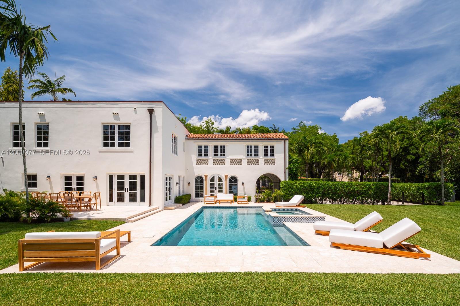 CORAL GABLES SEC E - Residential