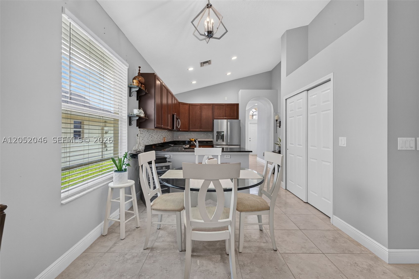 MORNINGSIDE PALM BREEZES - Residential