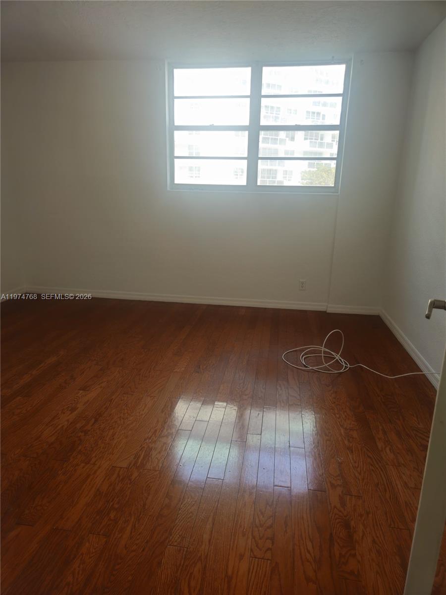 TIDES ON HOLLYWOOD BEACH - Residential Lease