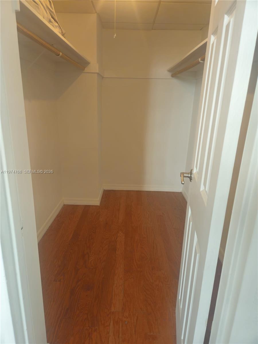 TIDES ON HOLLYWOOD BEACH - Residential Lease