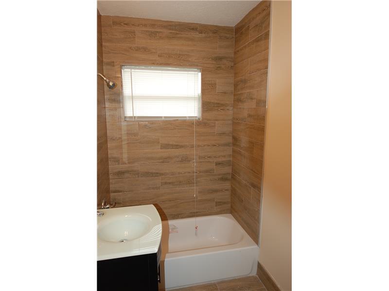 2 52 41 NORWOOD 3 ADDN SE - Residential