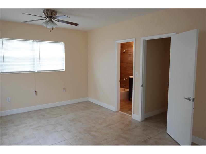 2 52 41 NORWOOD 3 ADDN SE - Residential