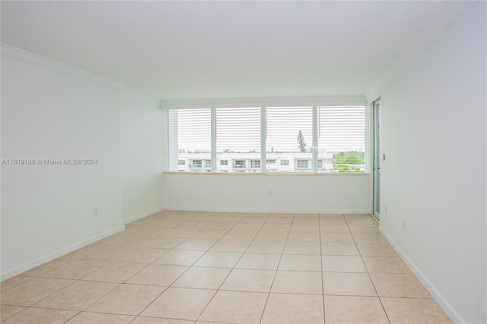 HARDING HALL CONDOMINIUM - Residential