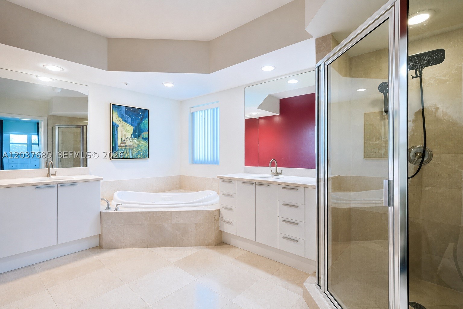 THE OAKS I CONDO - Residential