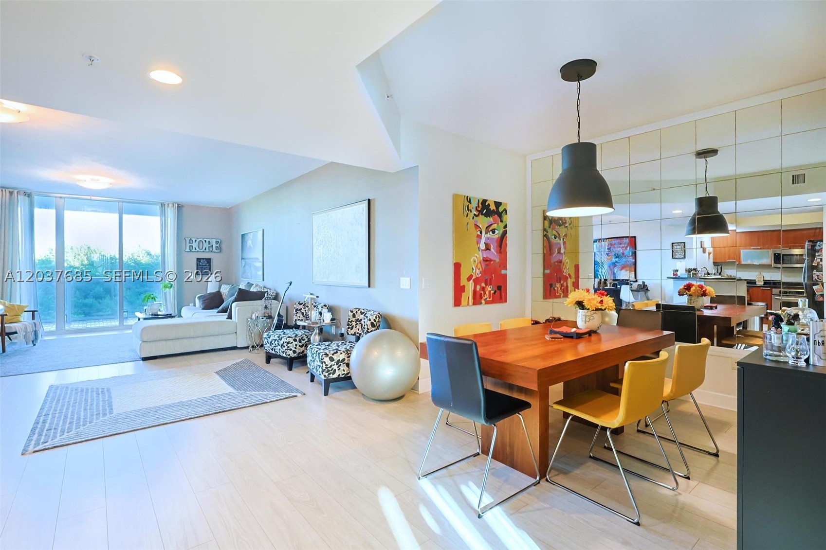THE OAKS I CONDO - Residential