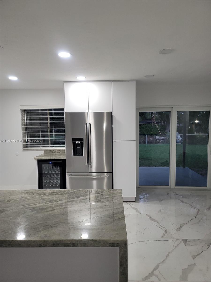 WESTWOOD ESTATES - Residential Lease