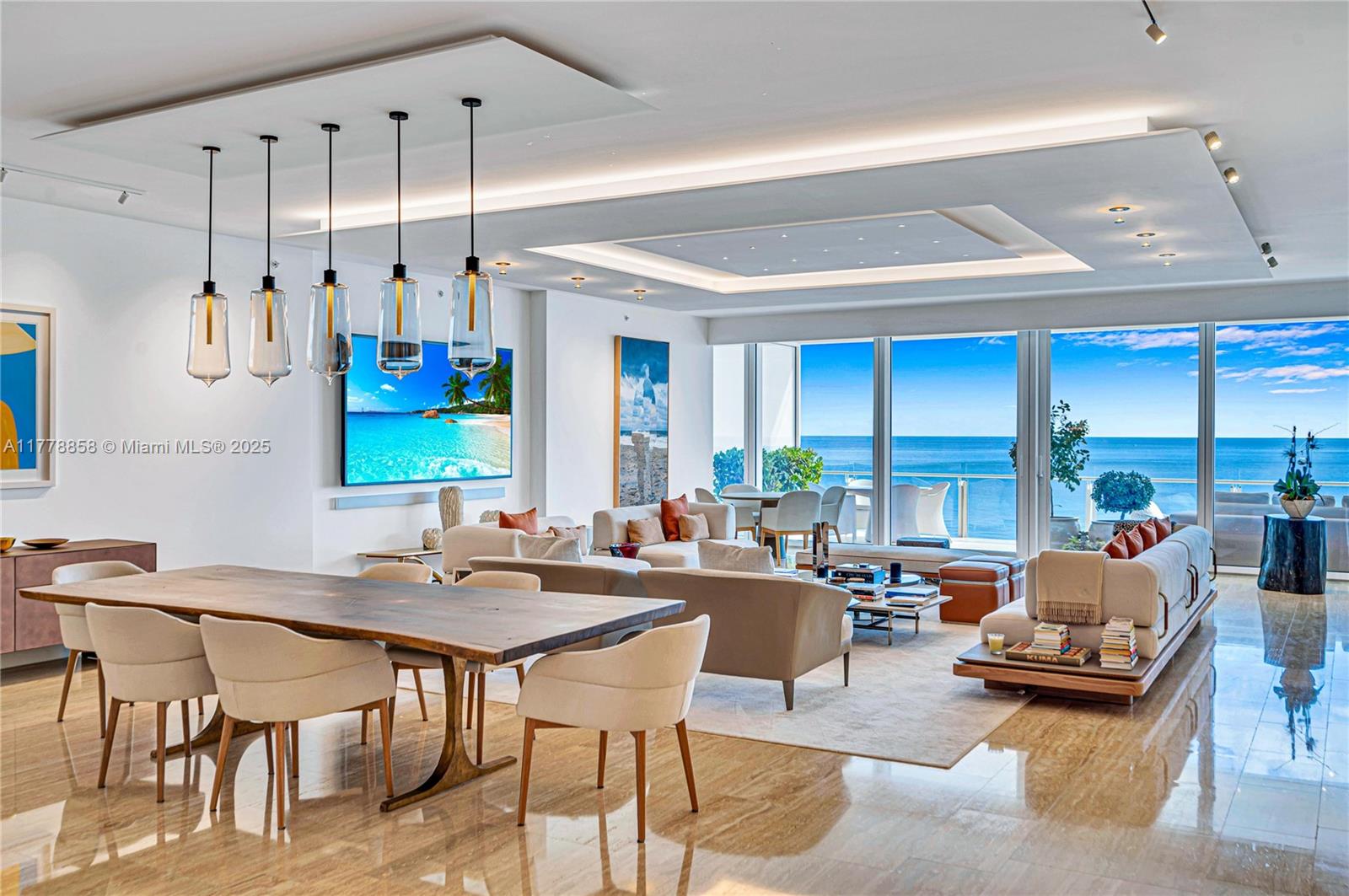 SURF CLUB CONDO - Residential