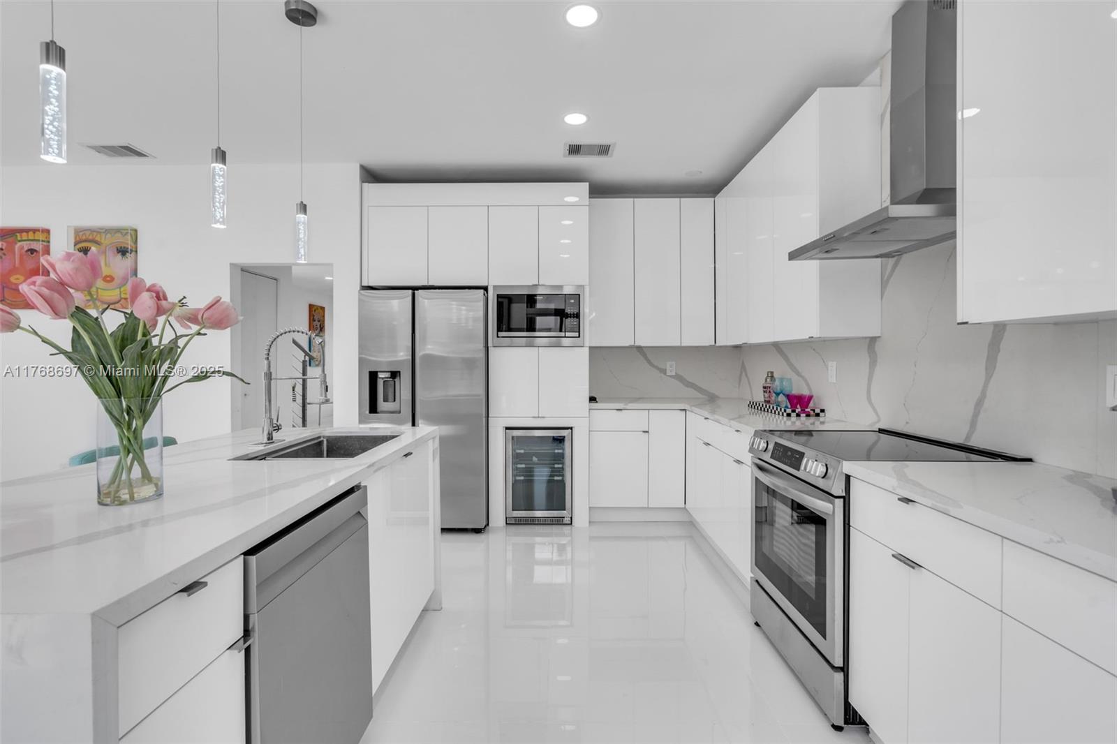 DORAL NORTHEAST TOWNHOMES - Residential