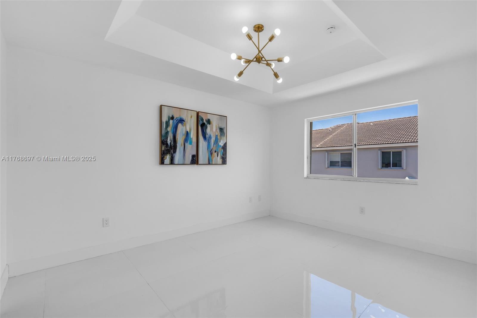 DORAL NORTHEAST TOWNHOMES - Residential