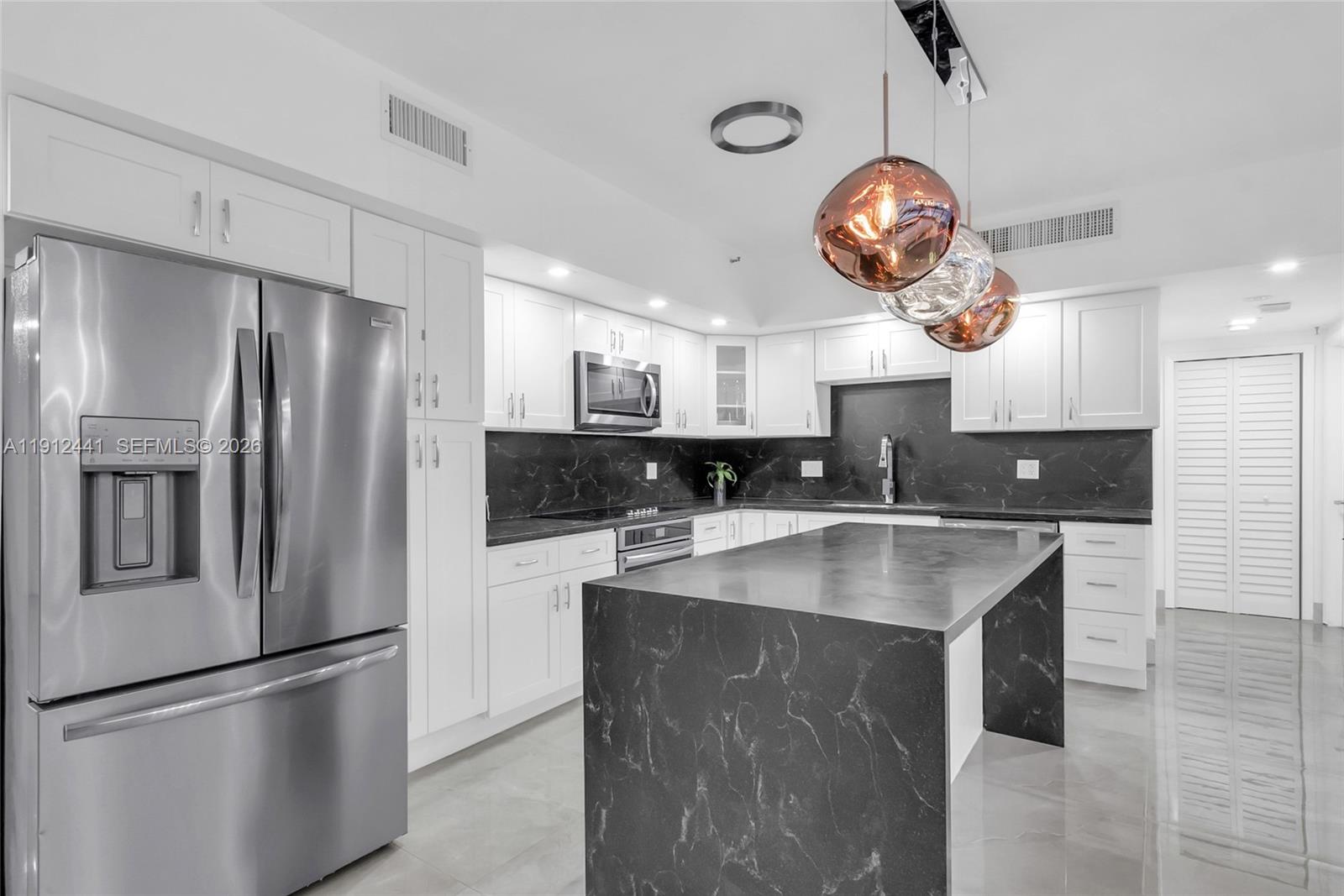 POINCIANA IS YT & RCQ CLU - Residential
