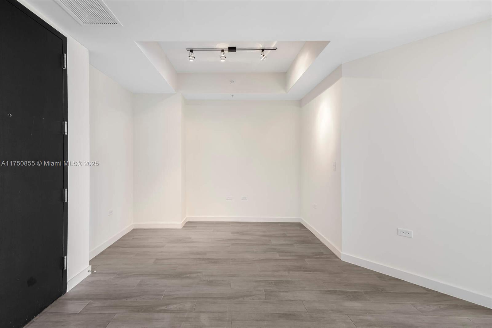 NINE AT MARY BRICKELL VIL - Residential Lease