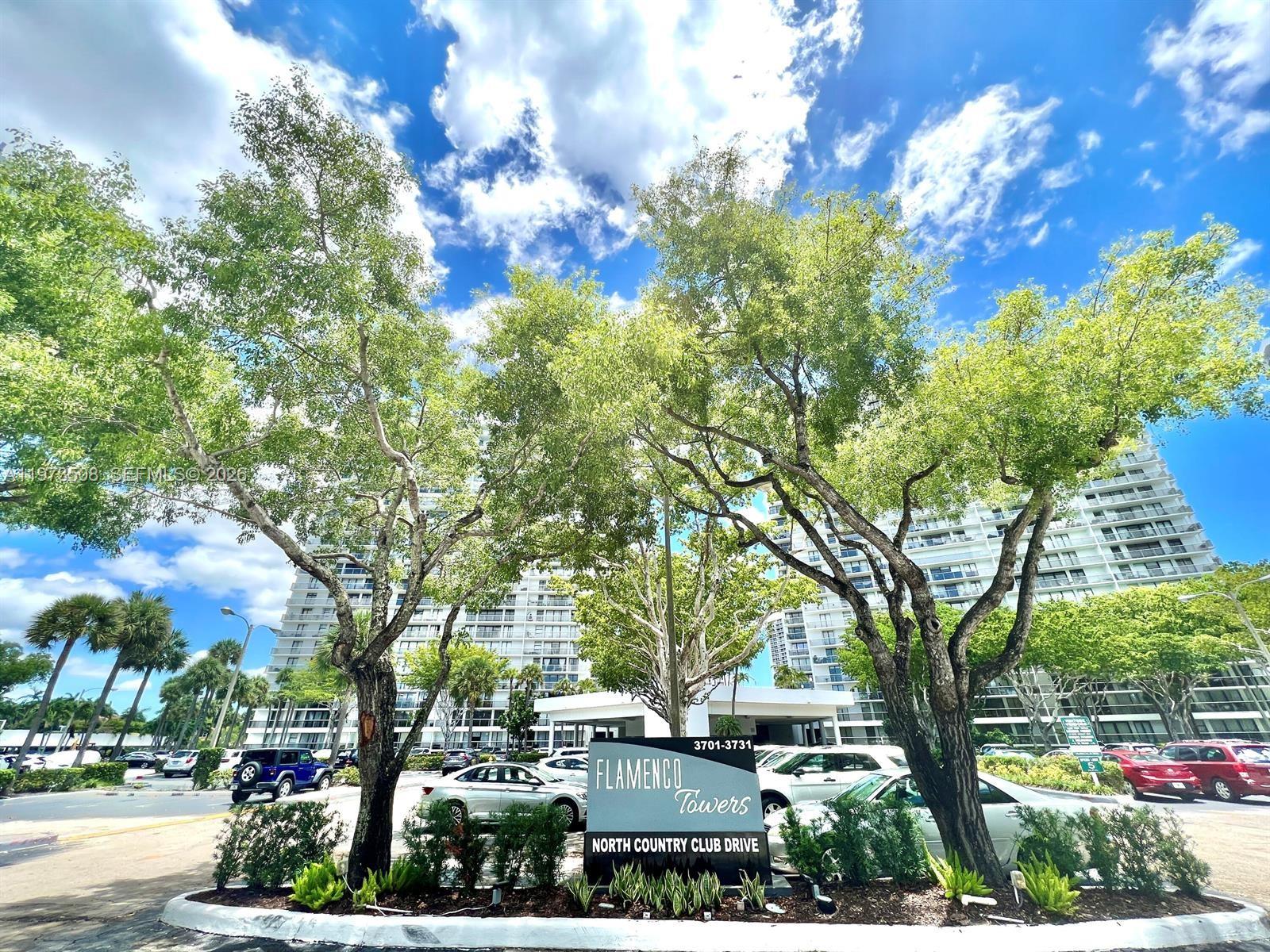 FLAMENCO CONDO TOWER I - Residential