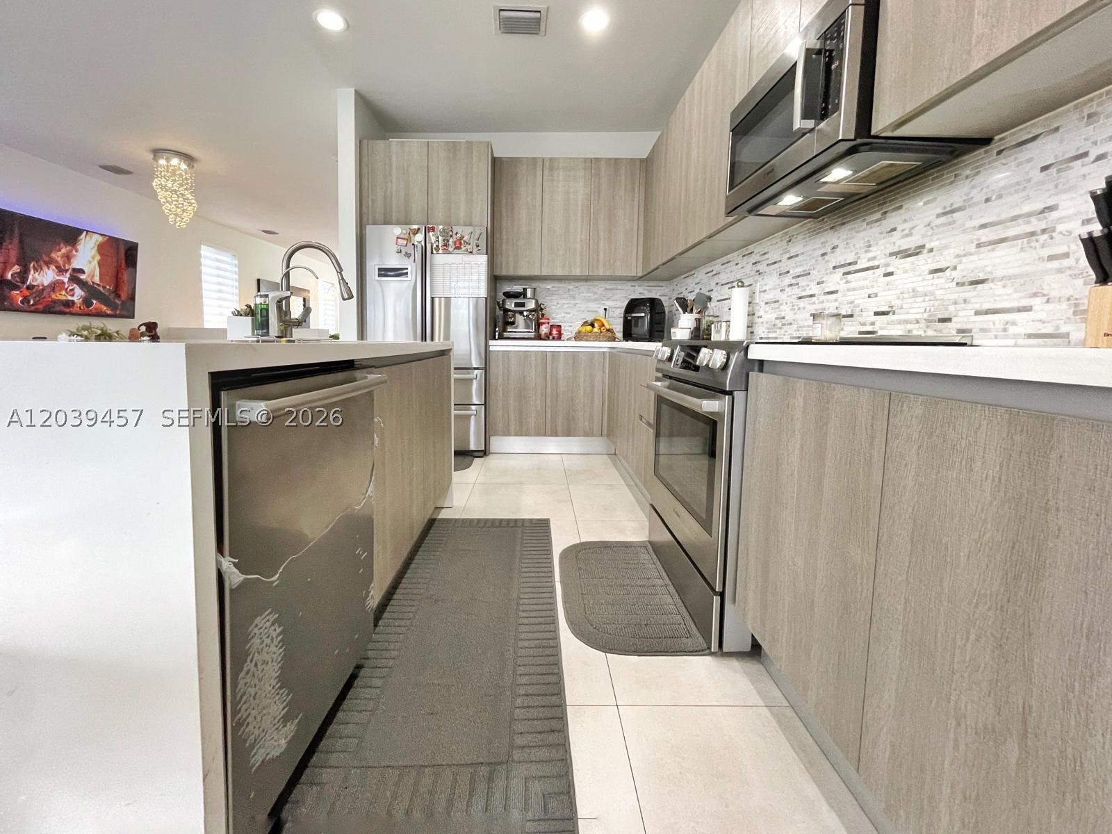DORAL PALMS NORTH - Residential