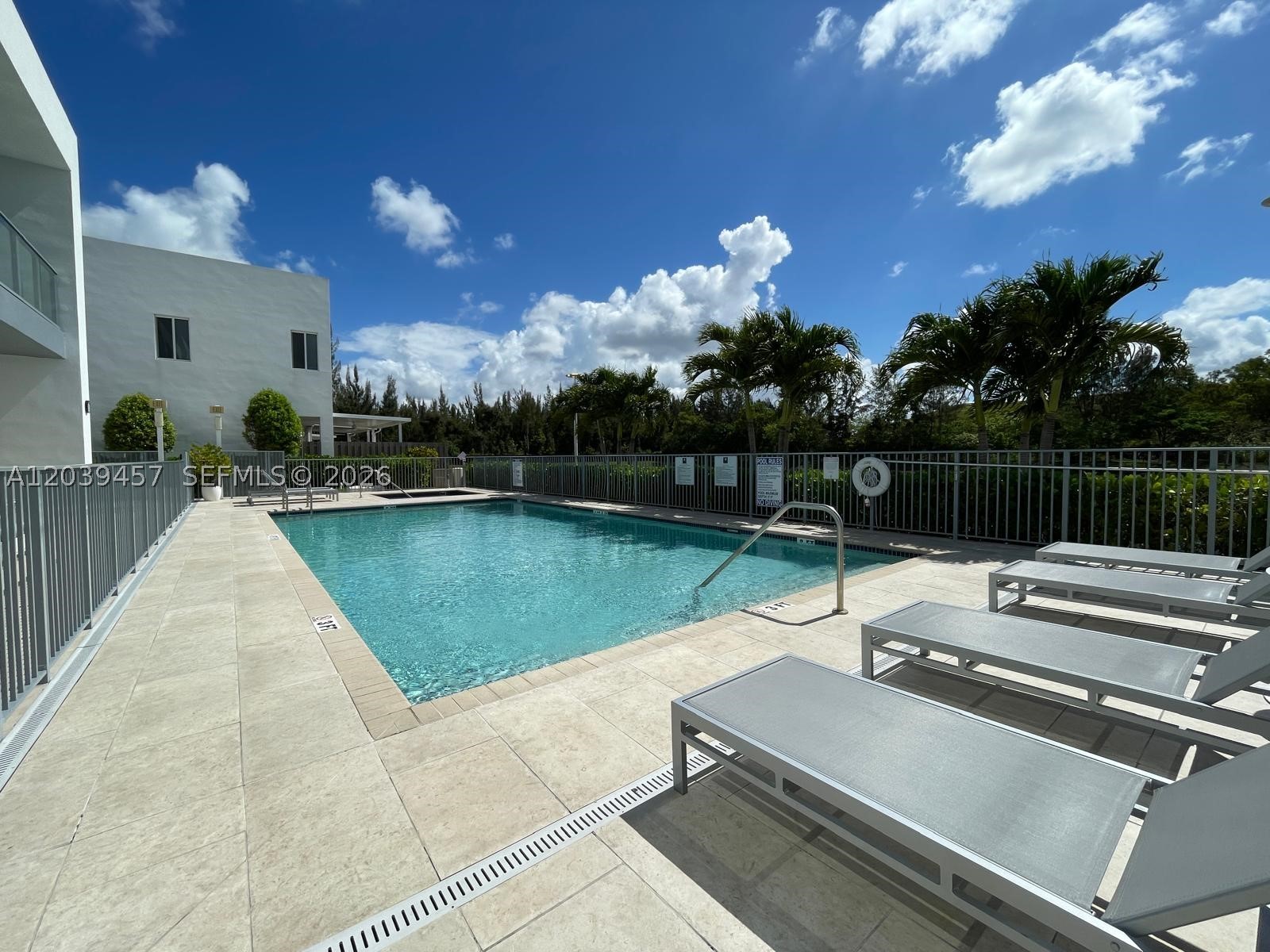 DORAL PALMS NORTH - Residential