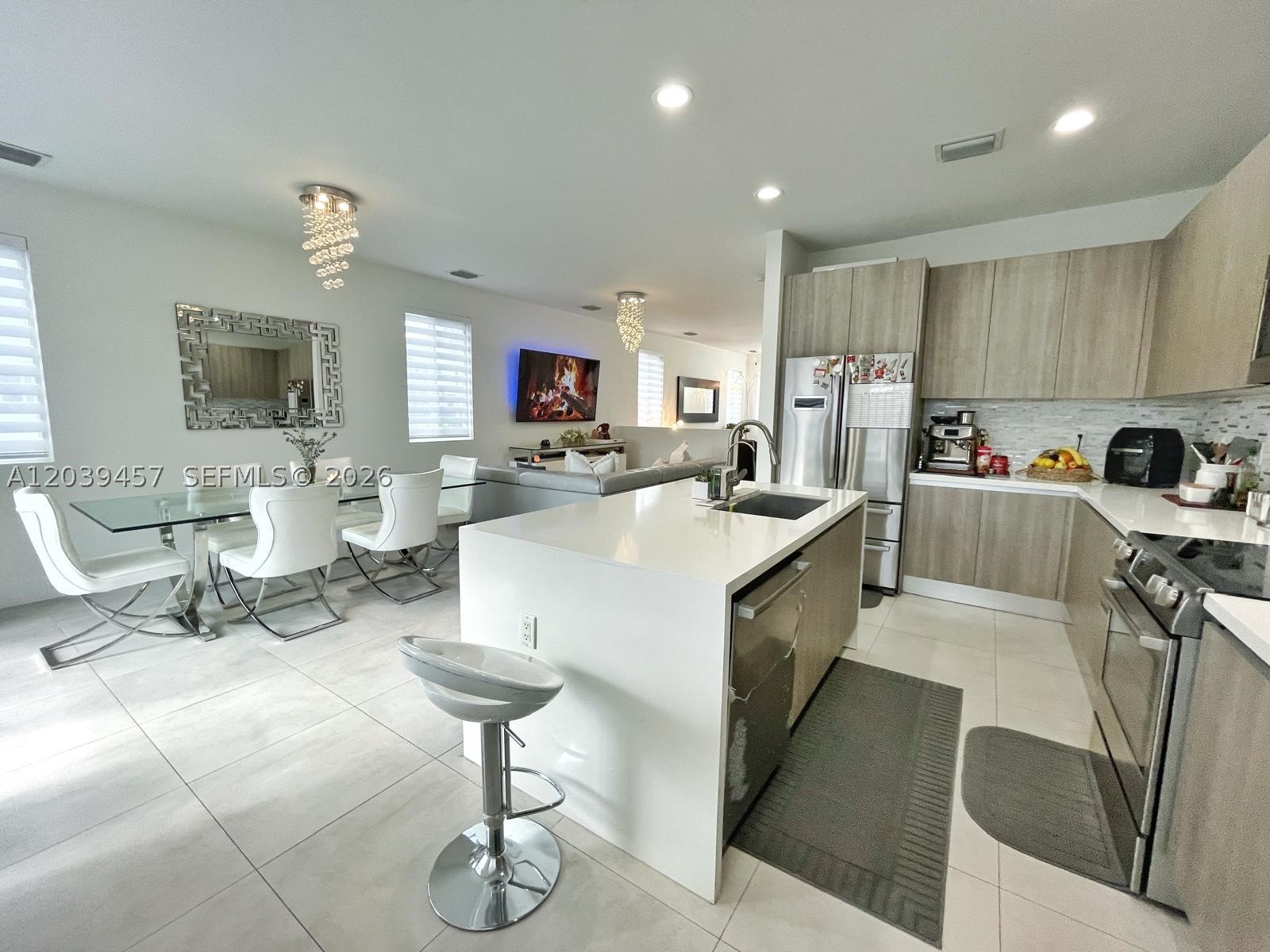 DORAL PALMS NORTH - Residential