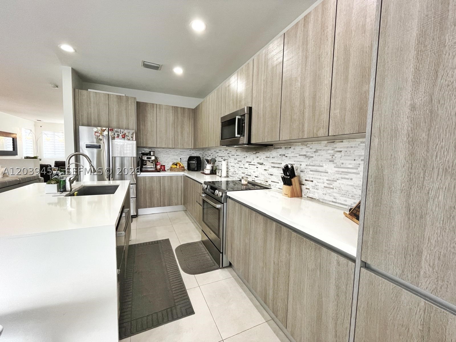 DORAL PALMS NORTH - Residential
