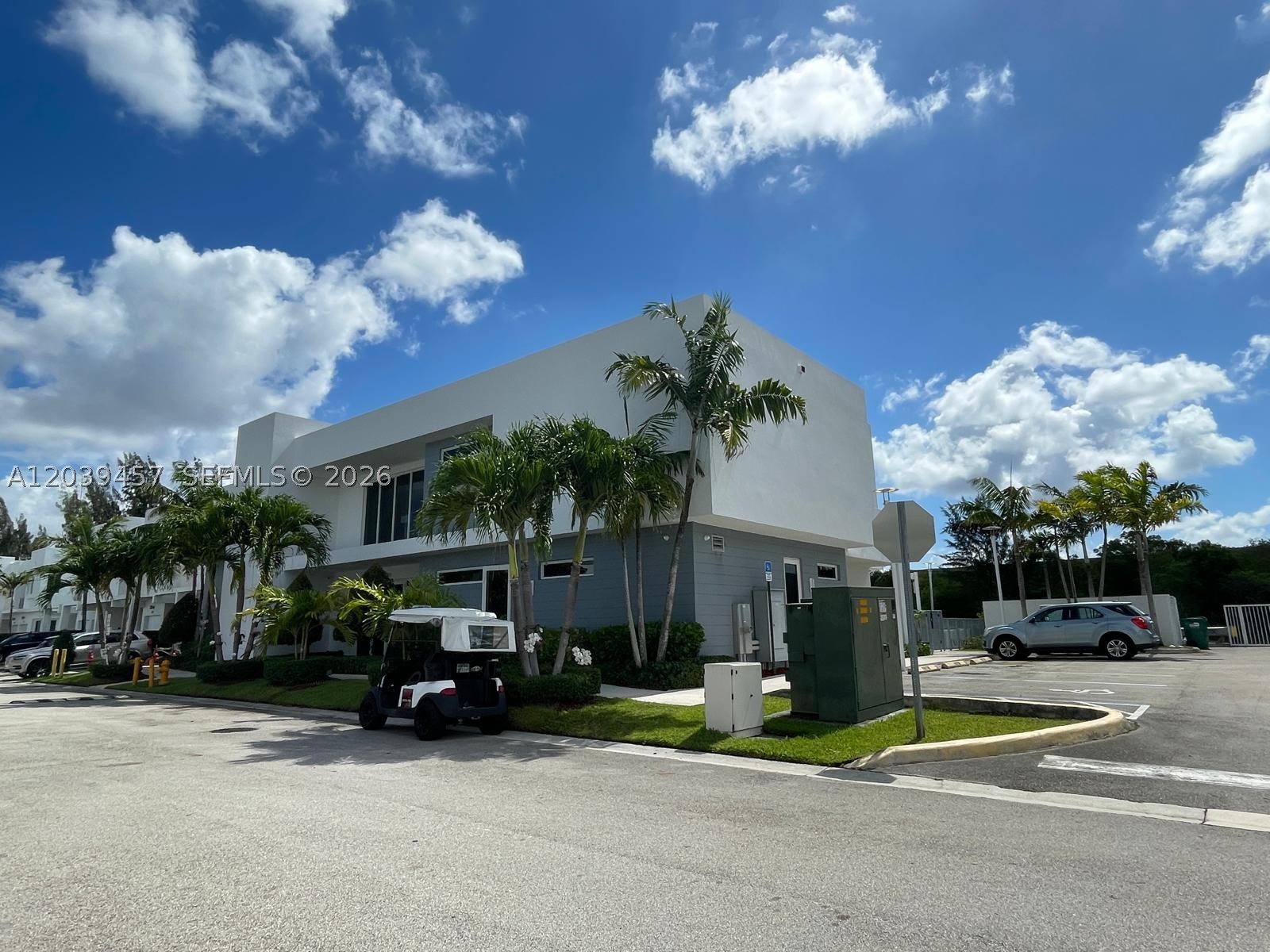 DORAL PALMS NORTH - Residential
