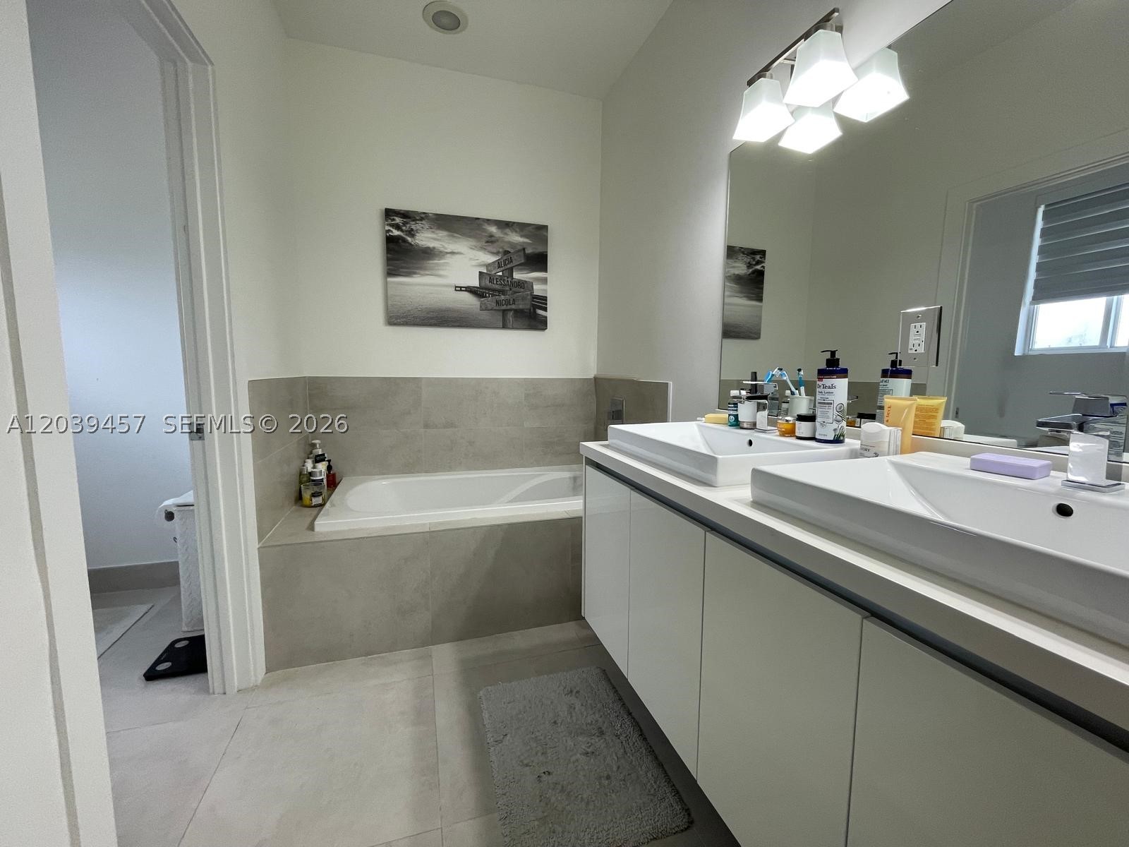 DORAL PALMS NORTH - Residential