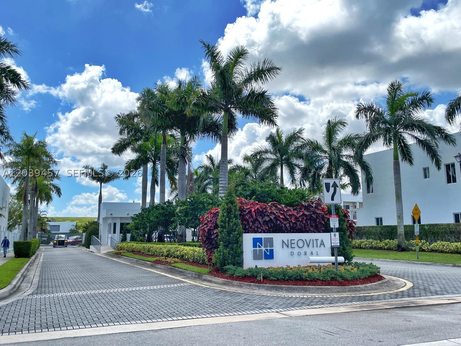 DORAL PALMS NORTH - Residential