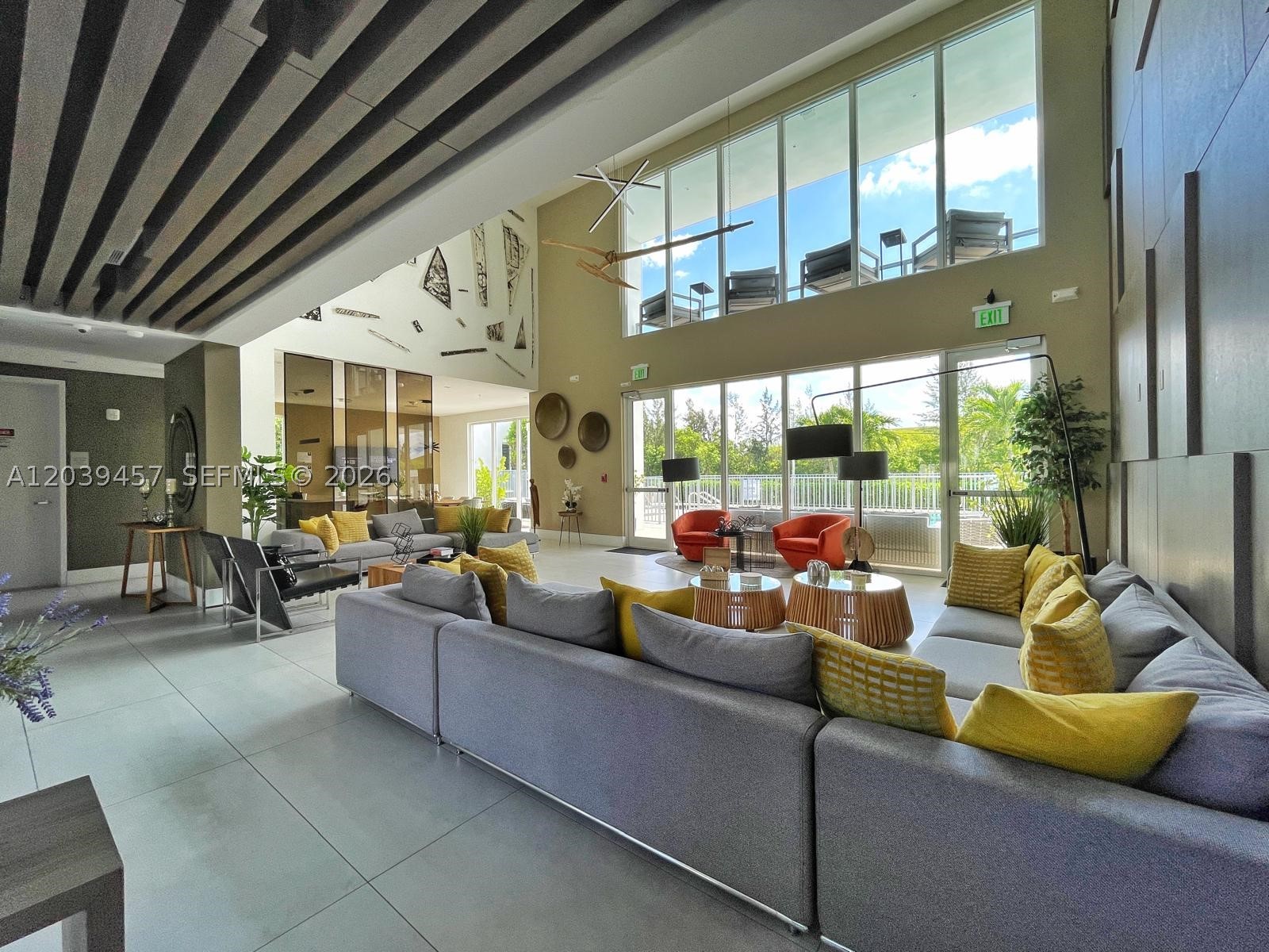 DORAL PALMS NORTH - Residential
