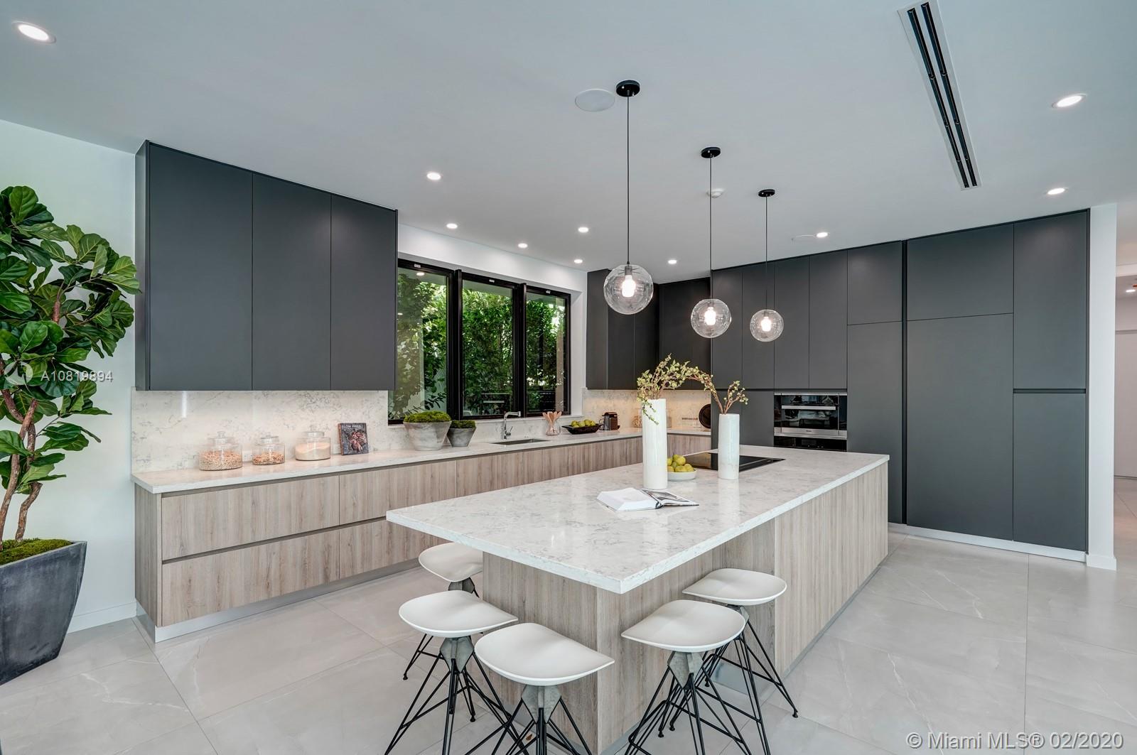 FOUR WAY LODGE ESTATES 1 - Residential