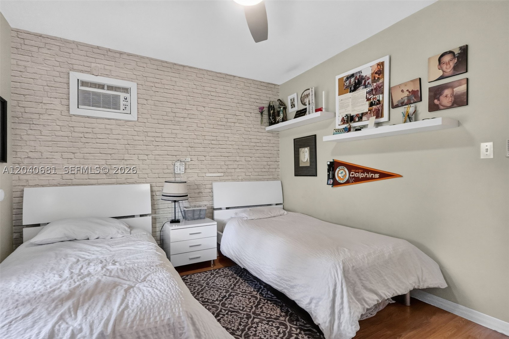 DIXIE GARDENS - Residential