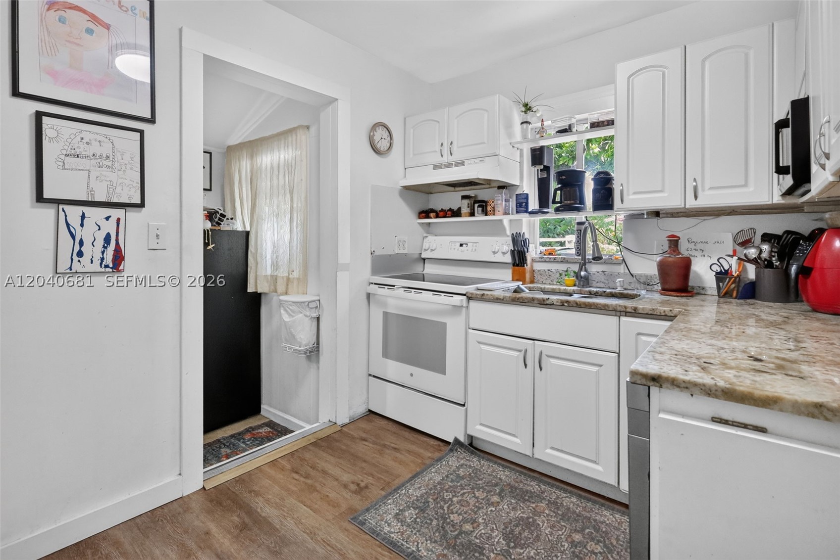 DIXIE GARDENS - Residential