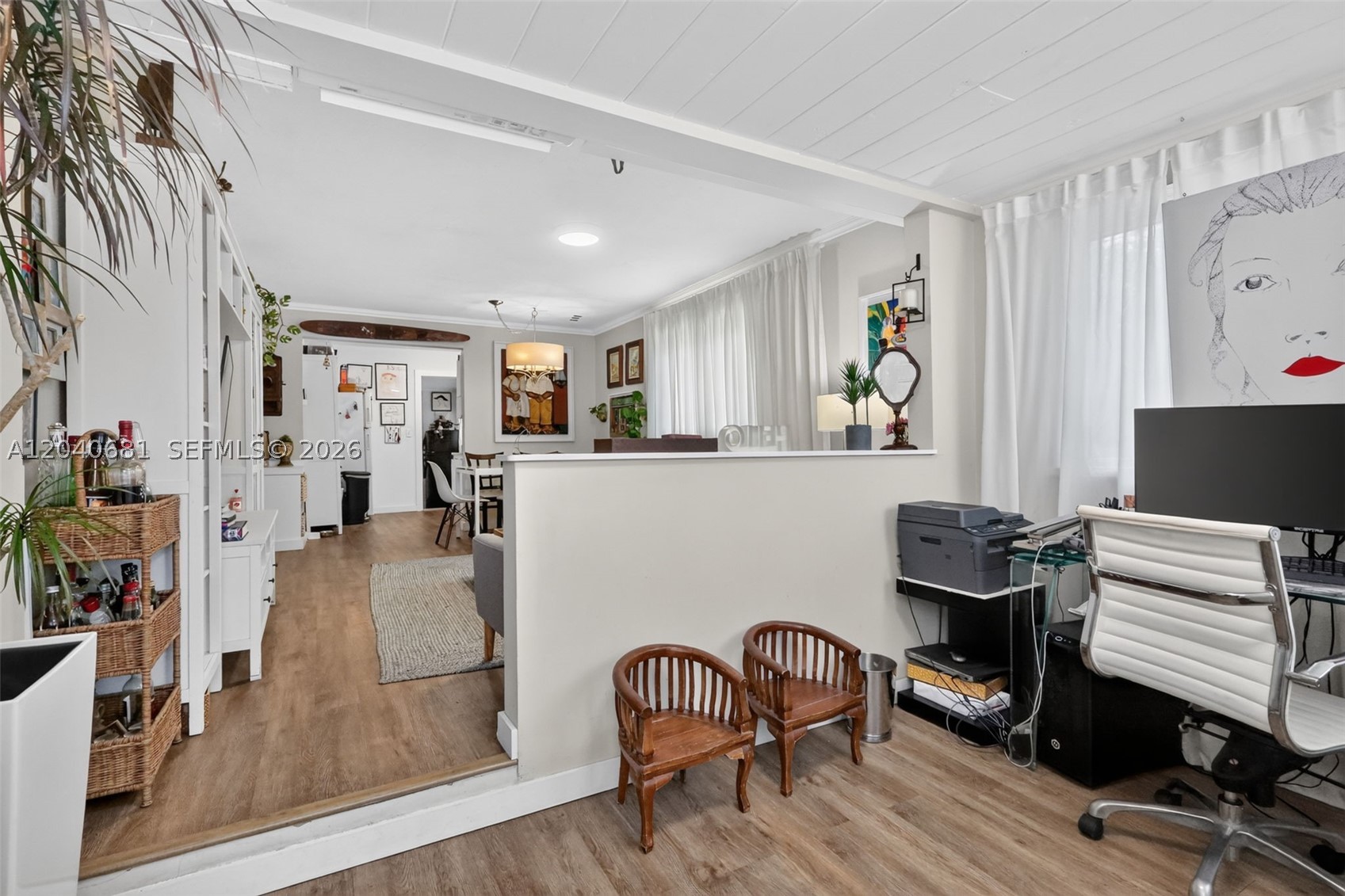 DIXIE GARDENS - Residential