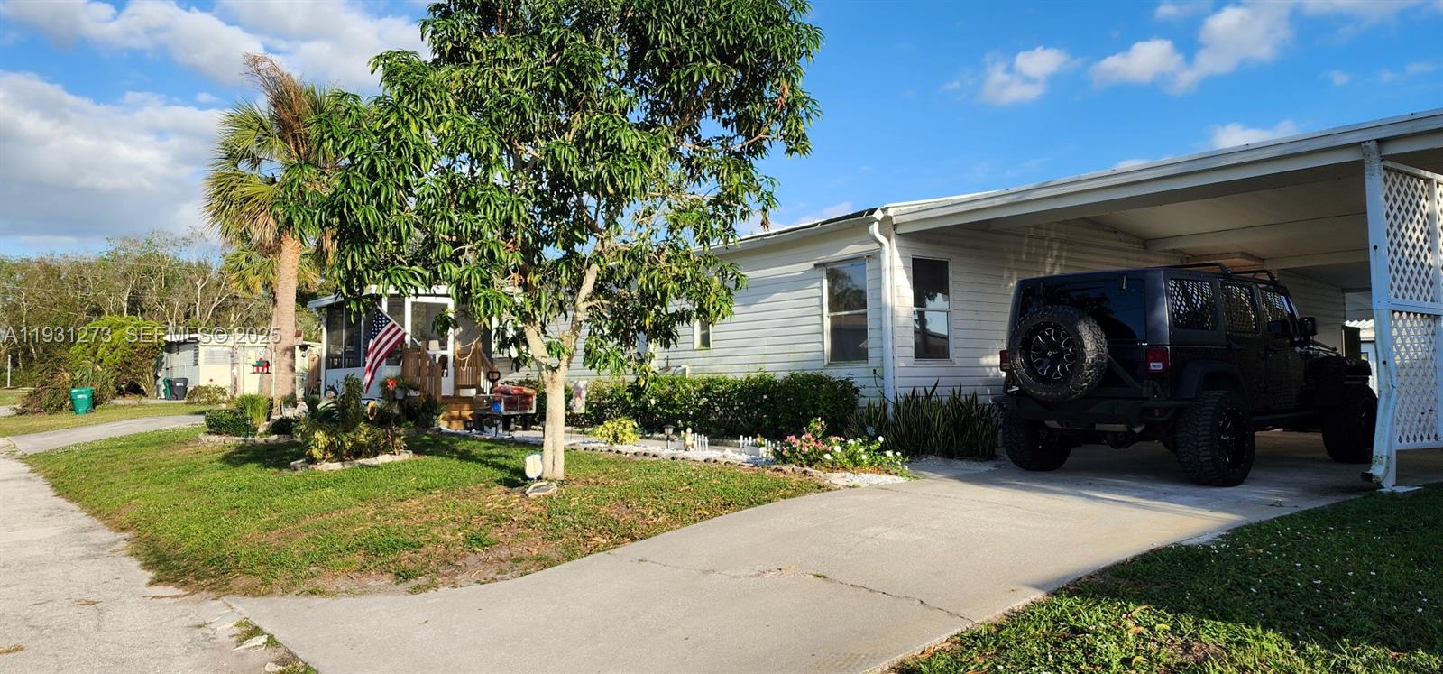 PRICE ADJUSTMENT, LOOKING FOR INVESTOR, CURRENTLY IS BEING RENTED FOR $ 1,750.00 PER MONTH. WATERFRONT RESIDENCE LOCATED ON THE RIM OF THE WORLD FAMOUS LAKE OKEECHOBEE. BASS AND SPEC CAPITAL OF THE WORLD. IMMEDIATE ACCESS TO LAKE OKEECHOBEE. COVERED CARPORT WITH PLENTY OF STORAGE. NEW FLOORING , SCREENED PORCH. ONLY A SHORT DRIVE INTO THE CITY OF OKEECHOBEE WHERE YOU WILL FIND PUBLIX  , WALMART, HCA HOSPITAL , RACE TRAC , WAWA AND FINE DINNING. EASY TO SHOW.