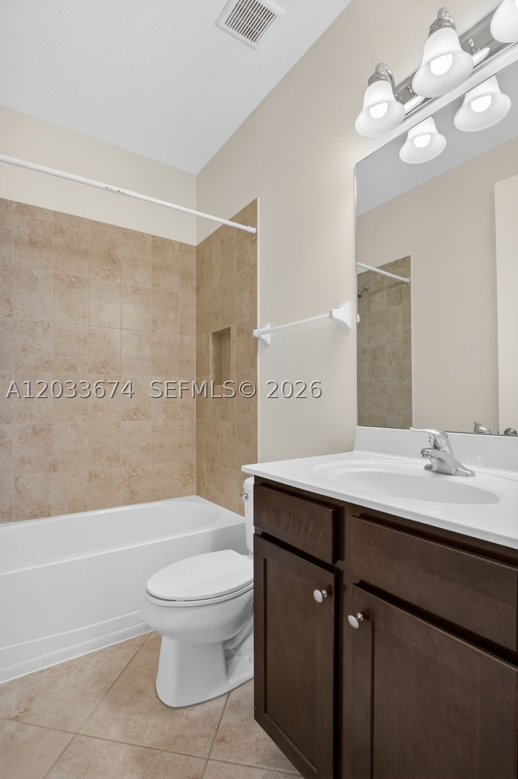 SILVERWOOD ESTATES - Residential