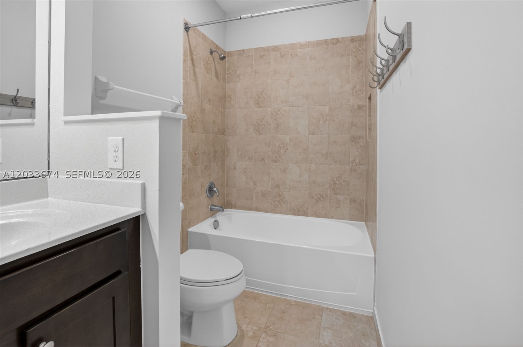 SILVERWOOD ESTATES - Residential