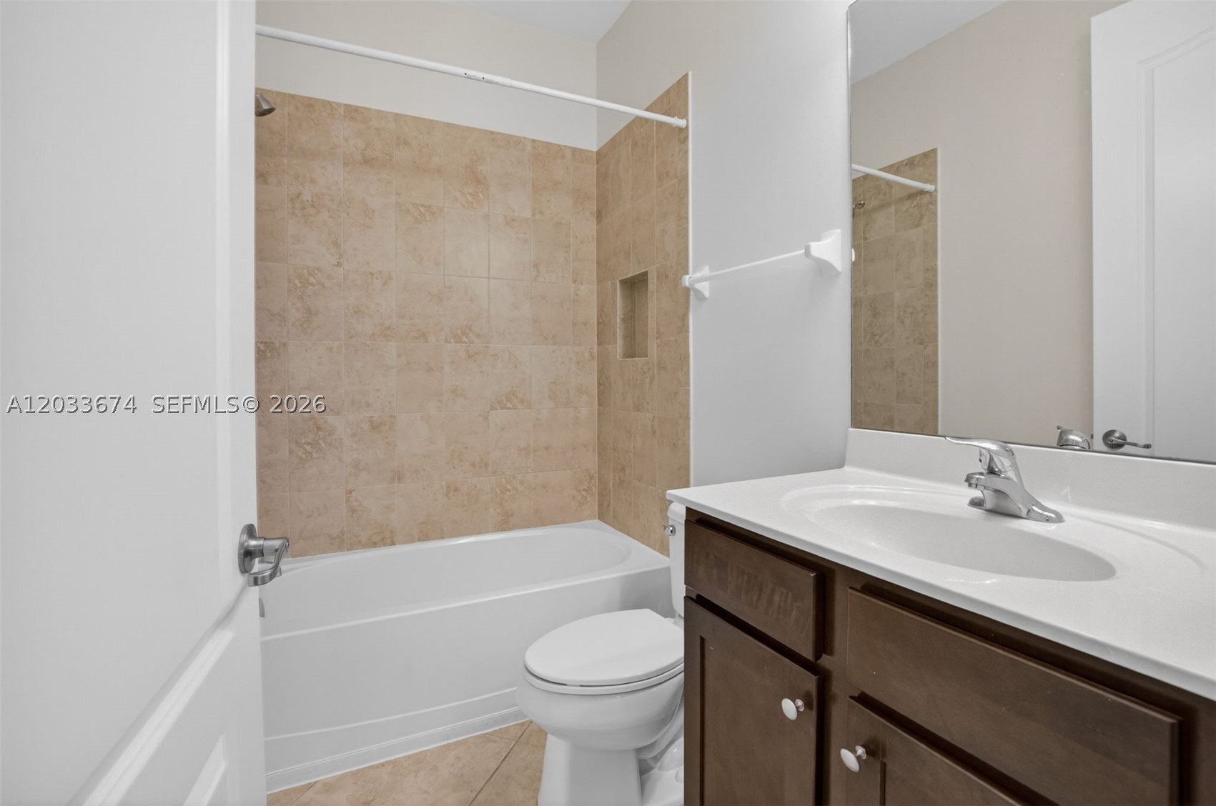 SILVERWOOD ESTATES - Residential