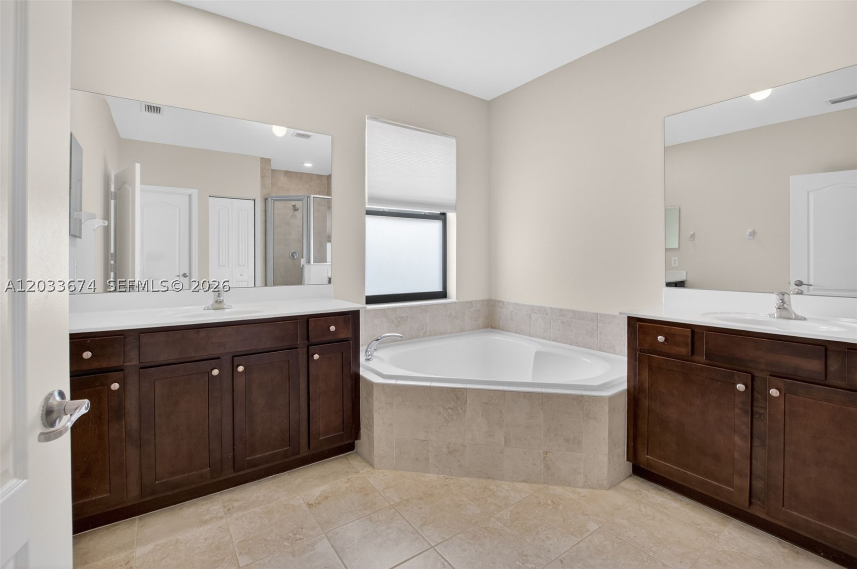 SILVERWOOD ESTATES - Residential