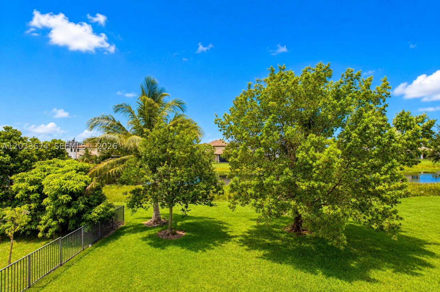 SILVERWOOD ESTATES - Residential