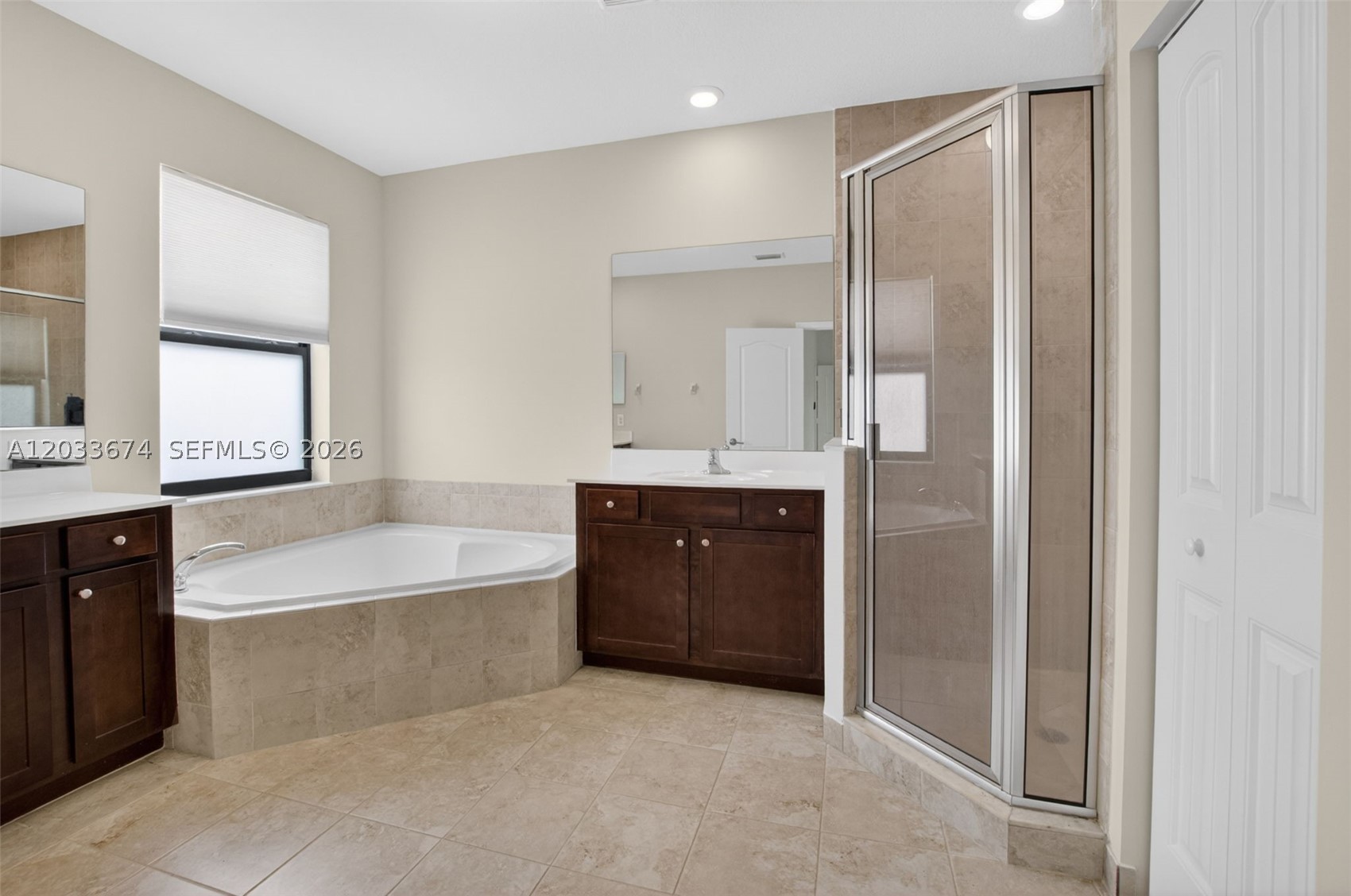 SILVERWOOD ESTATES - Residential