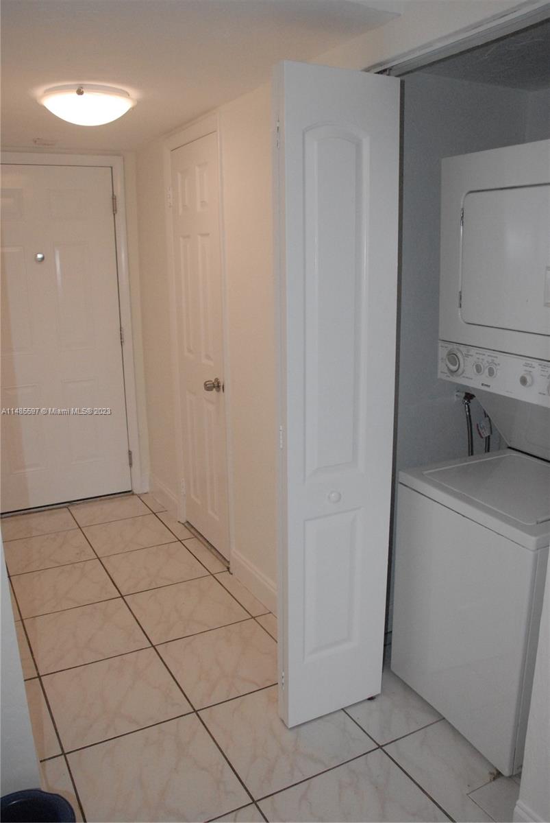CASTLE APTS CONDO - Residential Lease
