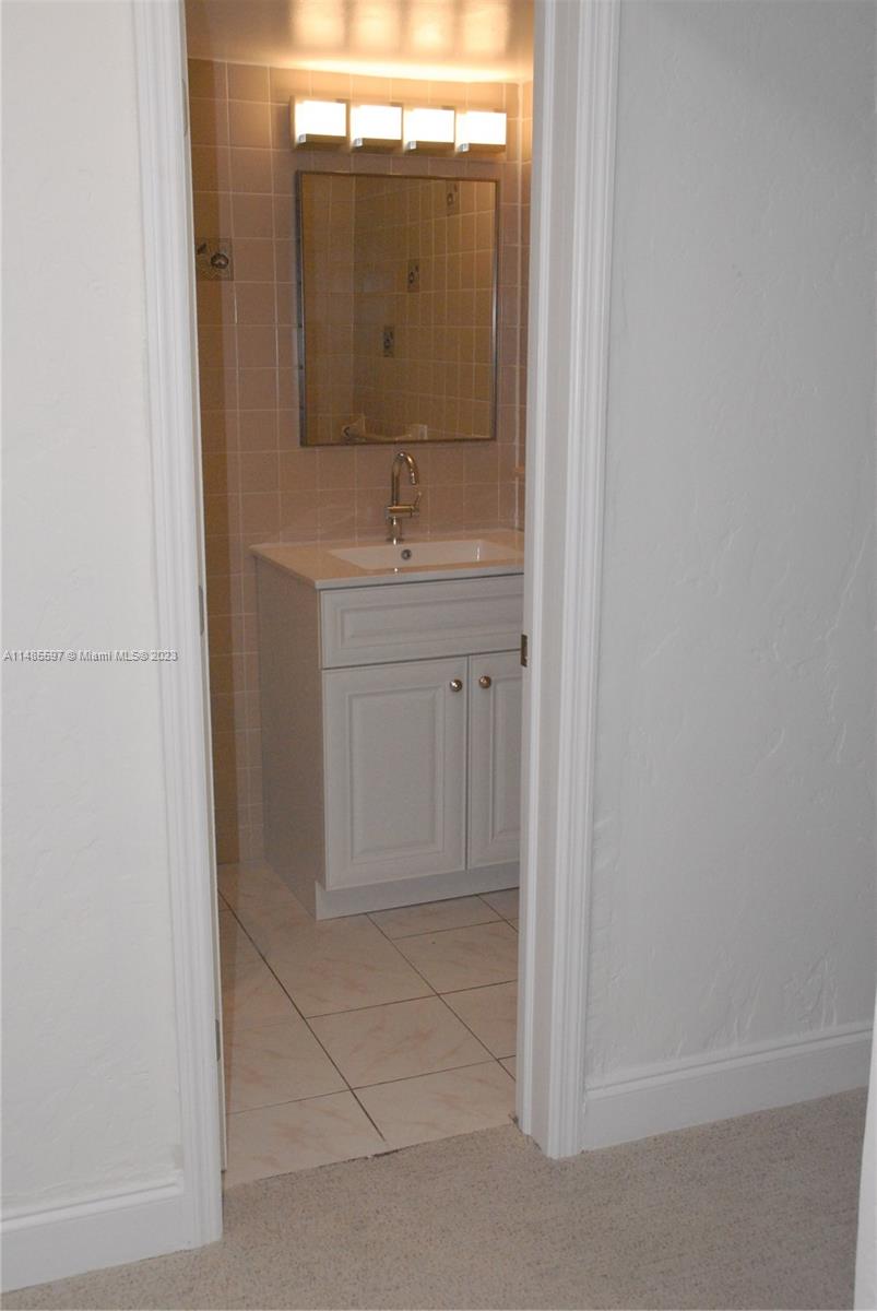 CASTLE APTS CONDO - Residential Lease