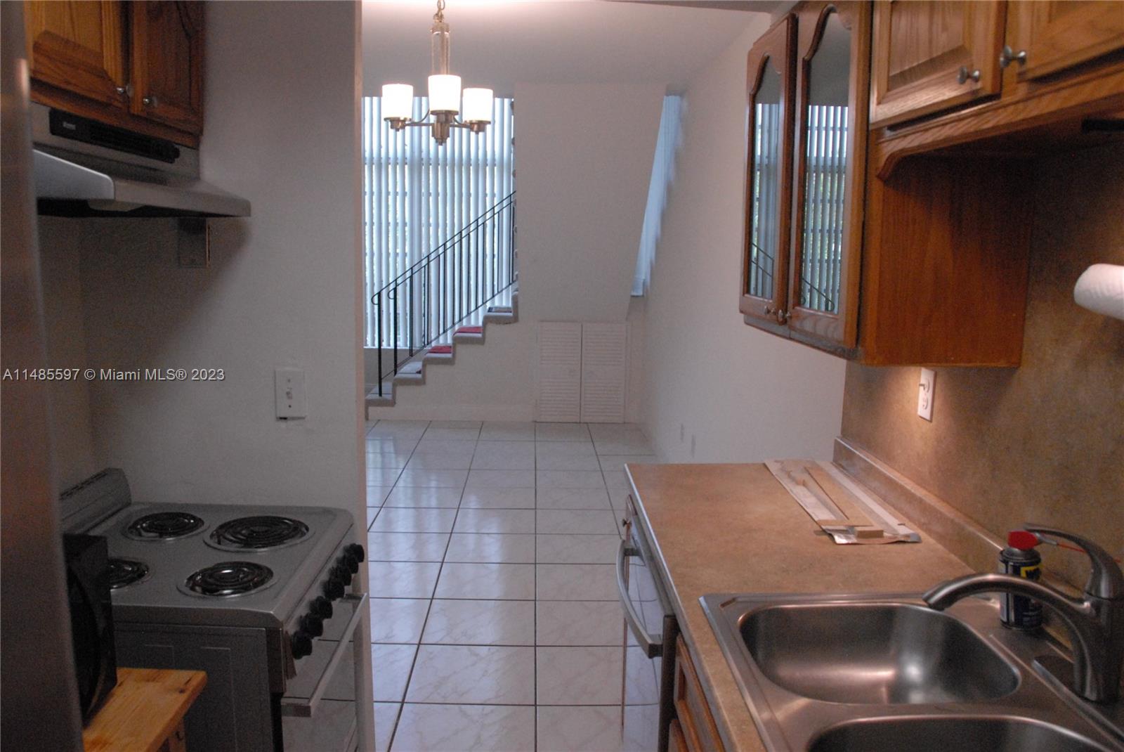 CASTLE APTS CONDO - Residential Lease