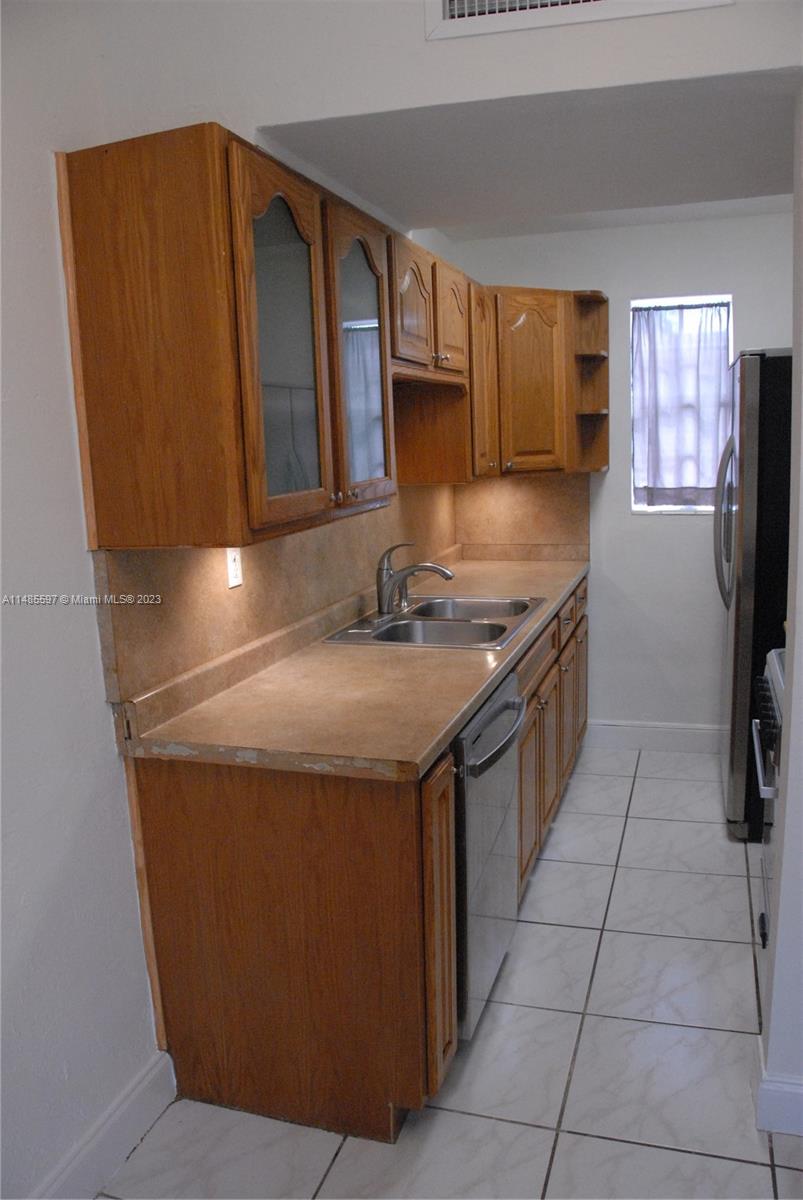 CASTLE APTS CONDO - Residential Lease