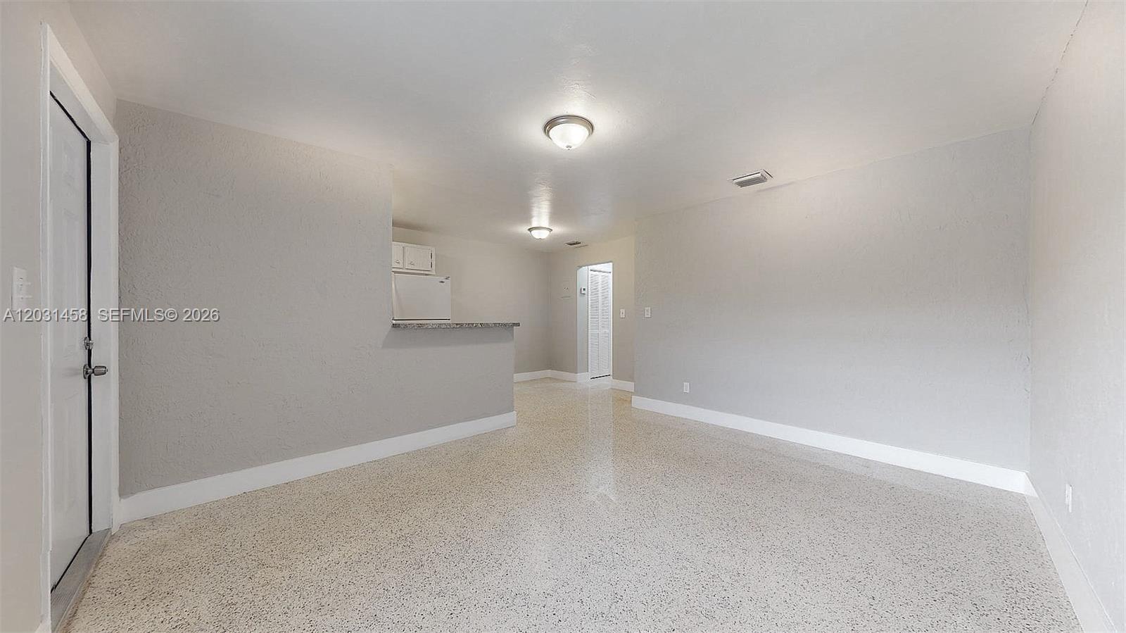 HIALEAH 7TH ADDN - Residential Lease