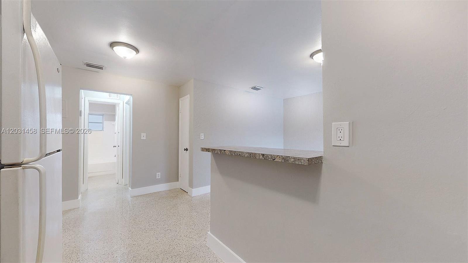 HIALEAH 7TH ADDN - Residential Lease