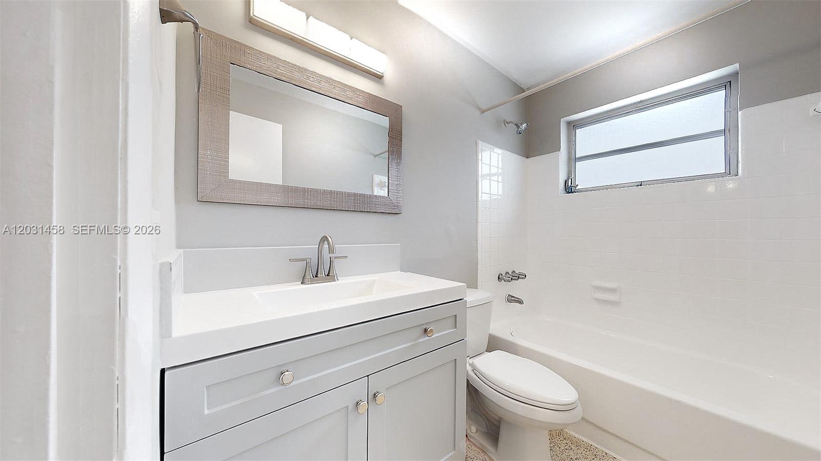 HIALEAH 7TH ADDN - Residential Lease