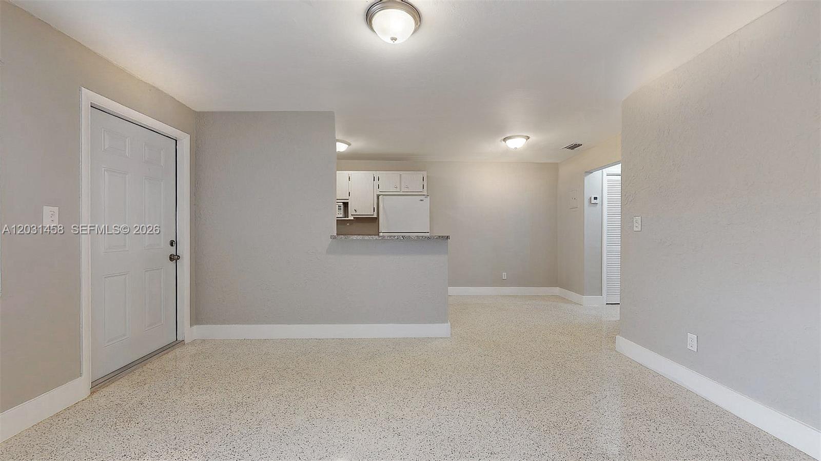 HIALEAH 7TH ADDN - Residential Lease