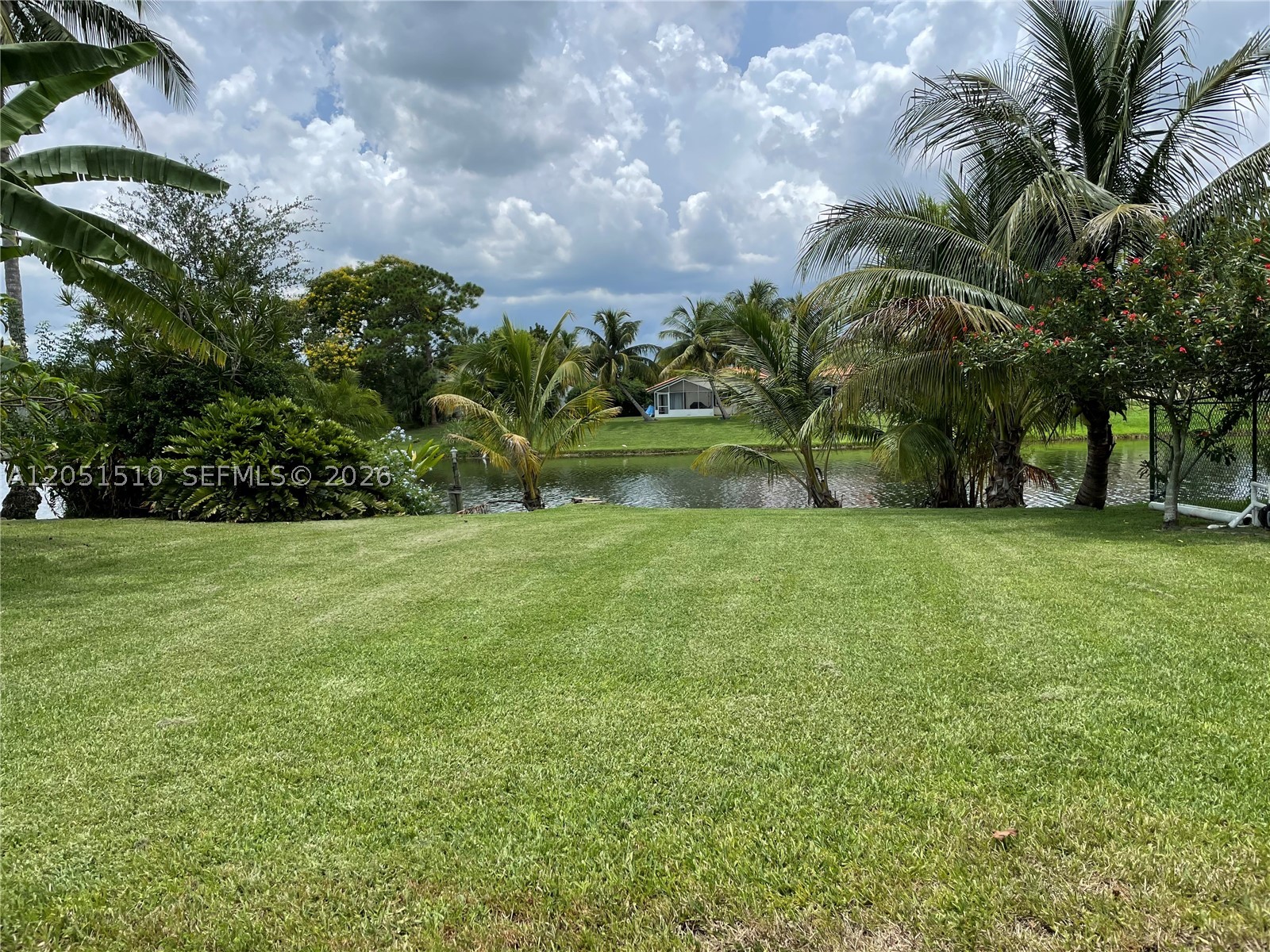 SOUTH SHORE 3 OF WELLINGT - Residential Lease