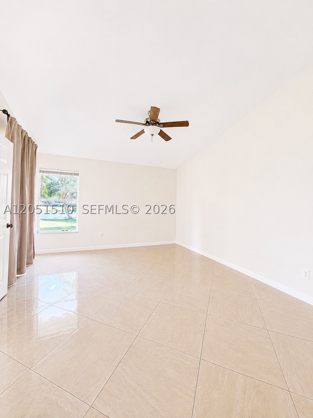 SOUTH SHORE 3 OF WELLINGT - Residential Lease