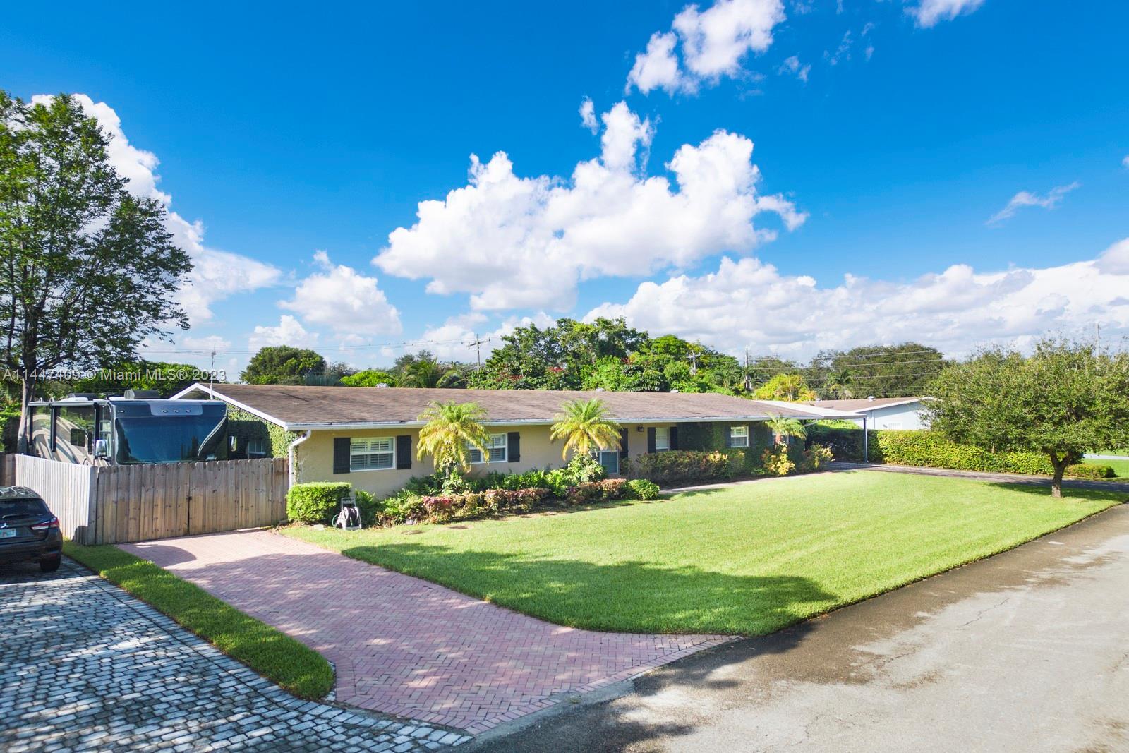 GALLOWAY ESTS 1ST ADDN - Residential