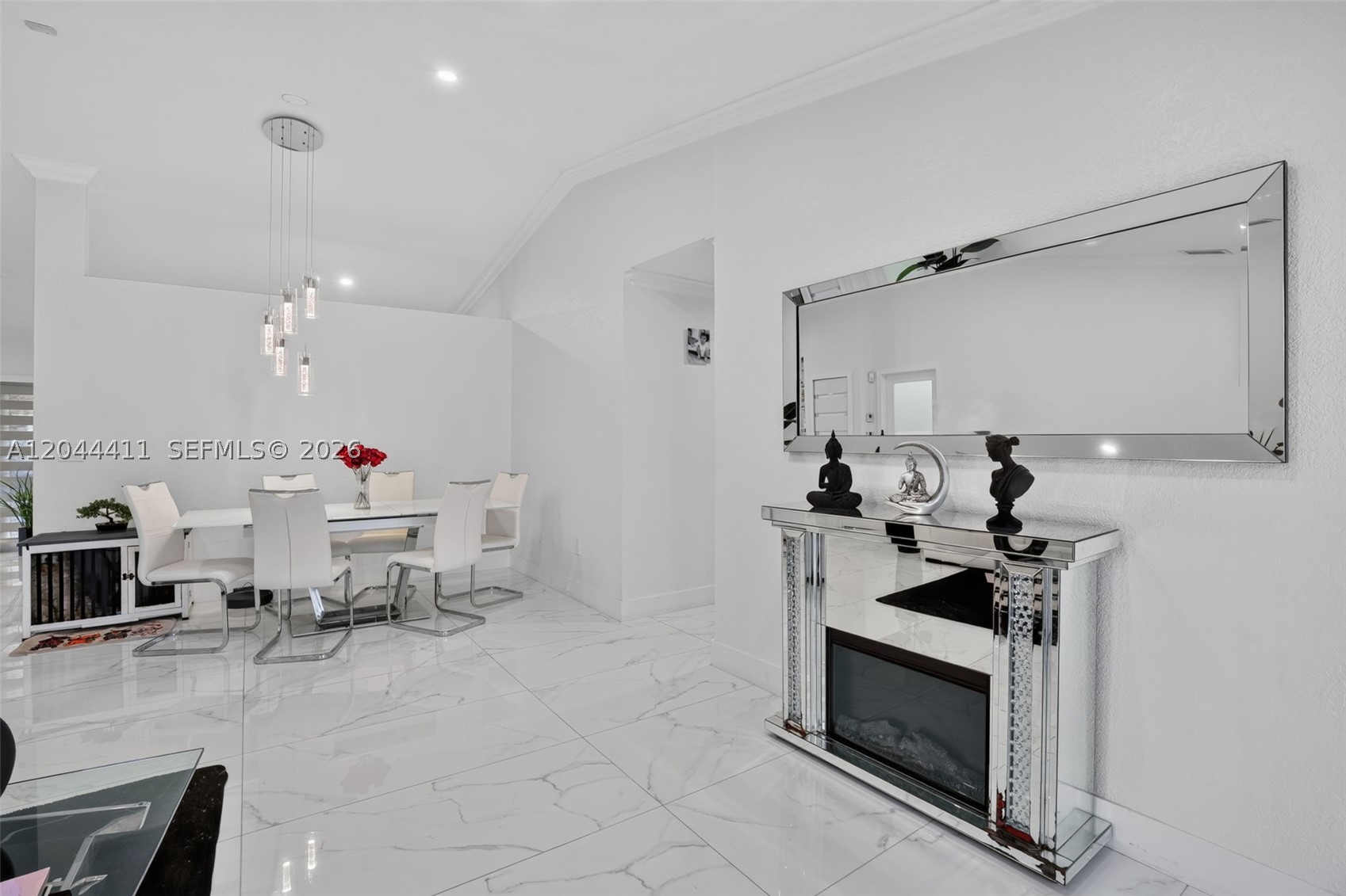 MONACO ESTATES 1ST ADDN - Residential